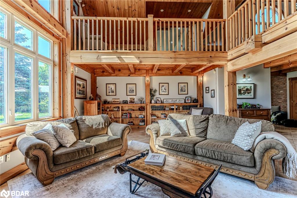 8464 6th Line Property Photo 7