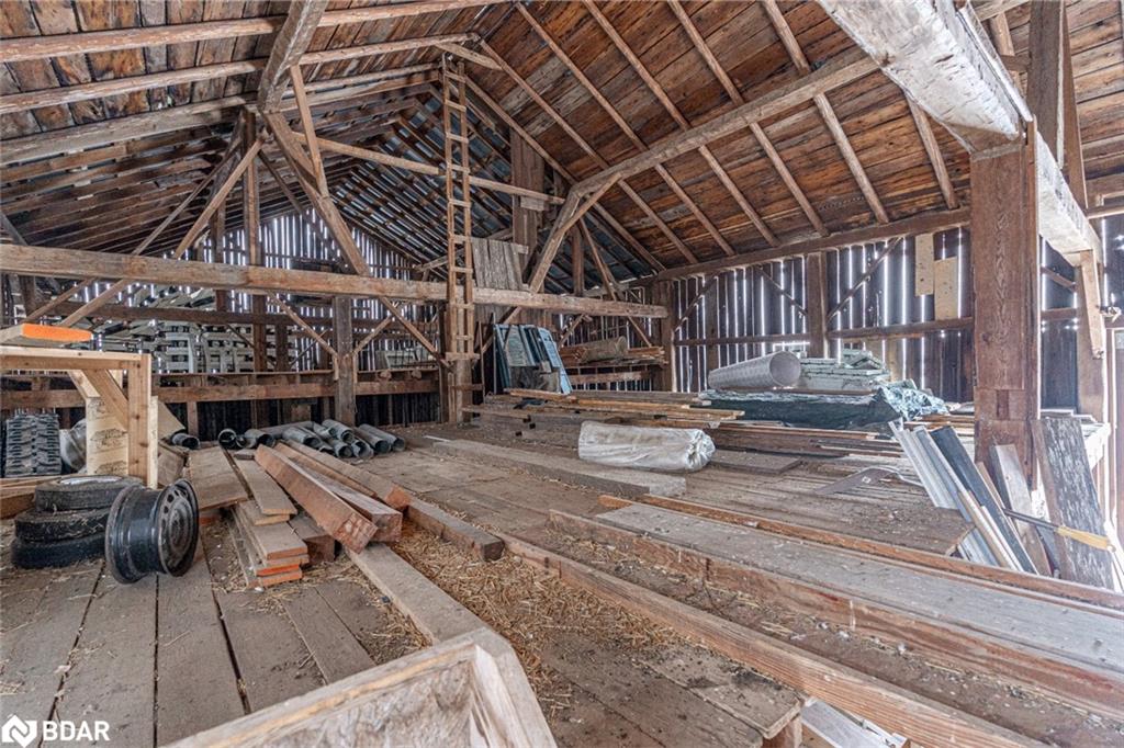 8464 6th Line Property Photo 20