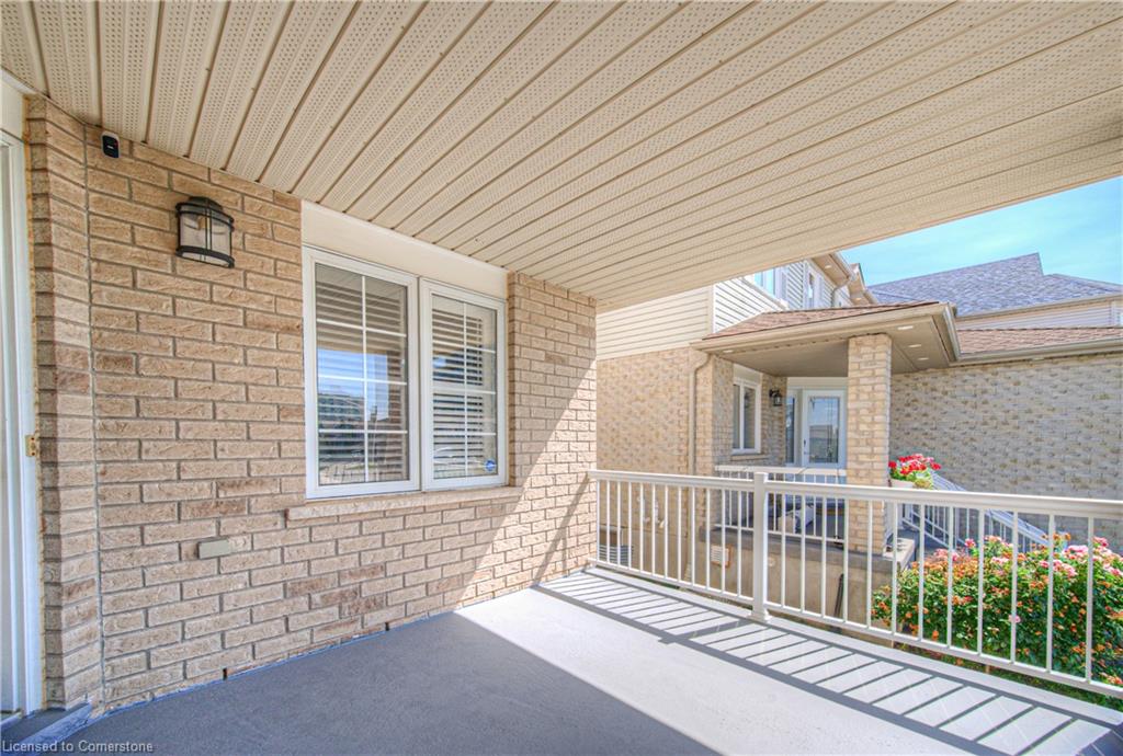 48 Lena Crescent Property Photo 5