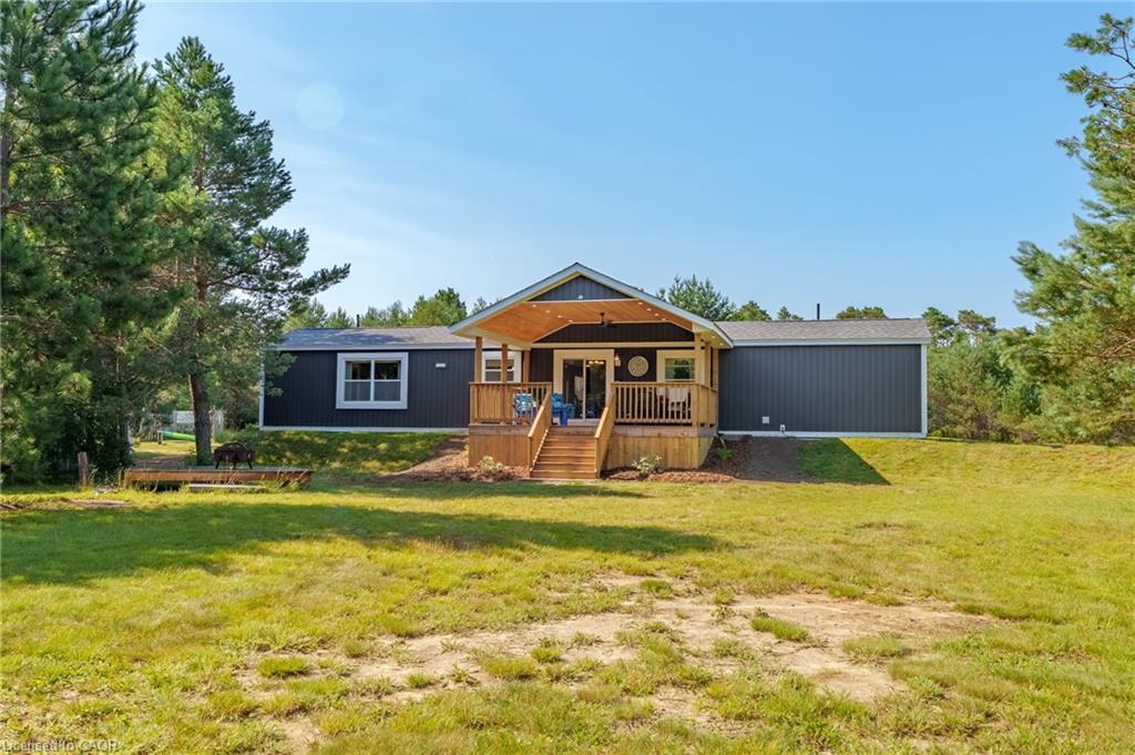 889 Sandhill Road Property Photo 10