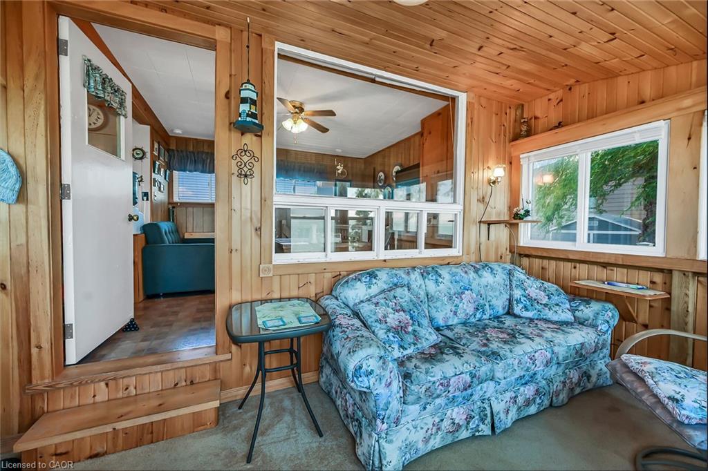 86 Lakeshore Road Property Photo 7