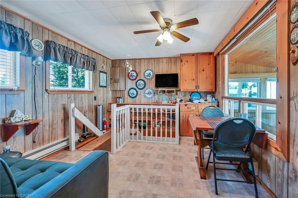 86 Lakeshore Road Property Photo 9