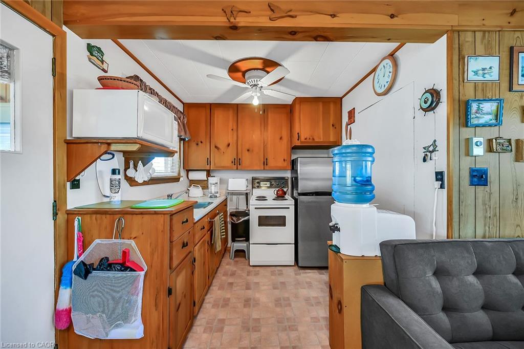 86 Lakeshore Road Property Photo 13