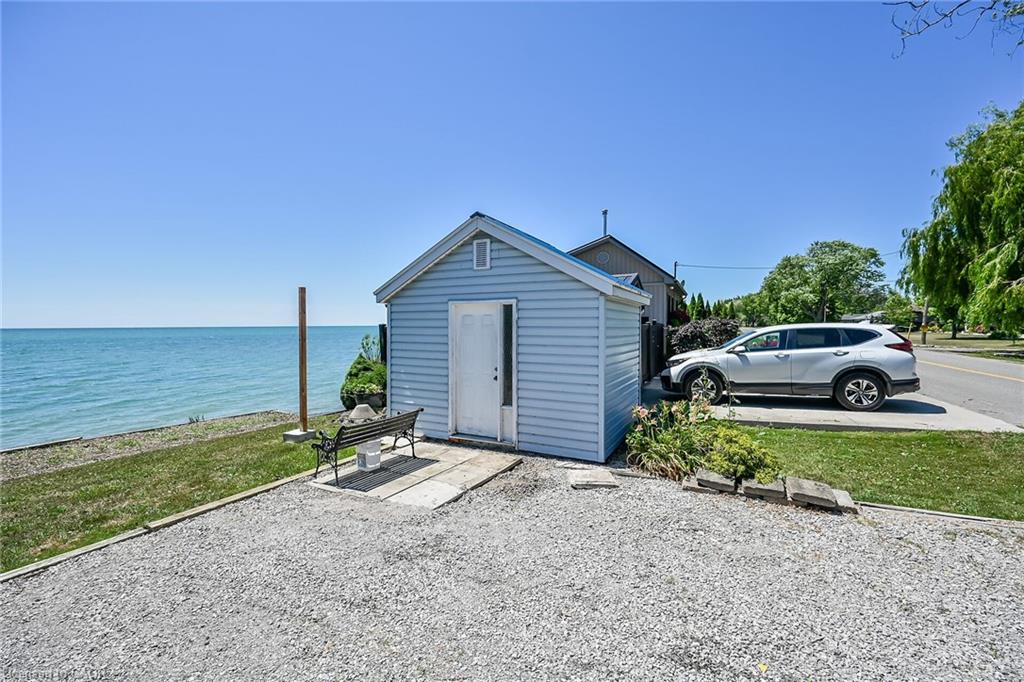 86 Lakeshore Road Property Photo 25