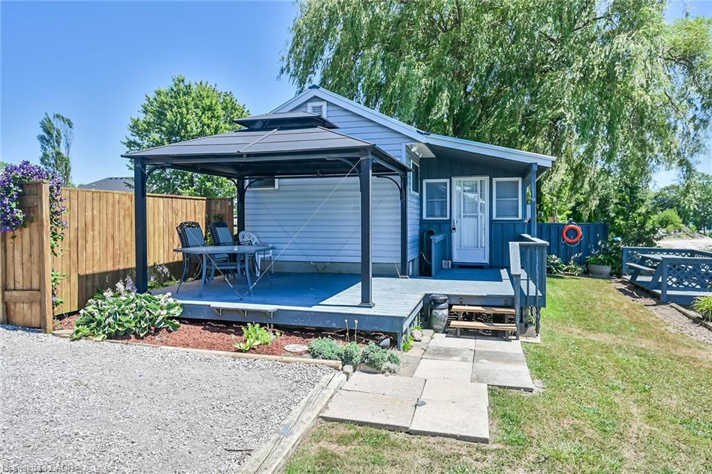 86 Lakeshore Road Property Photo 33