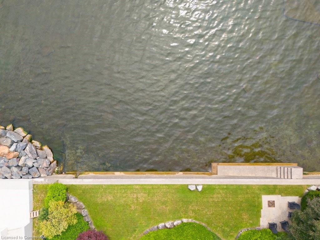 6 Ennisclare Drive Property Photo 2