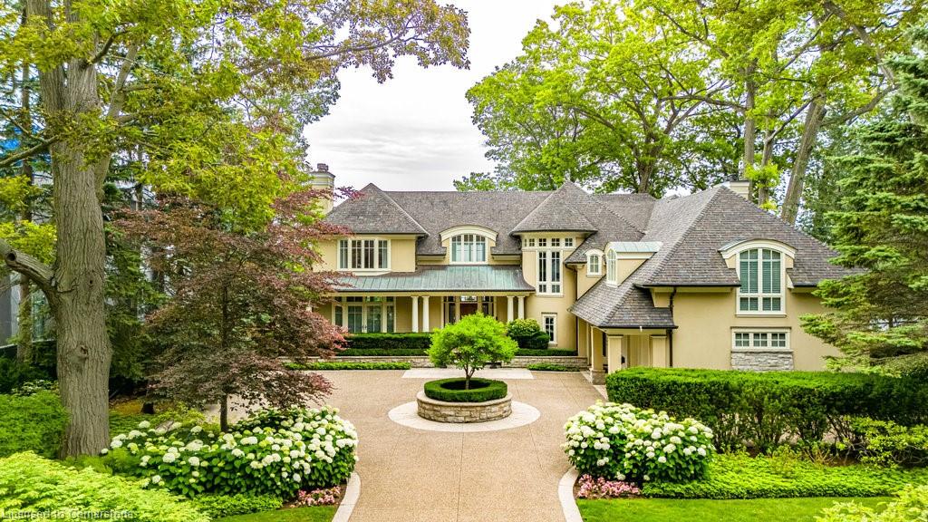 6 Ennisclare Drive Property Photo 3