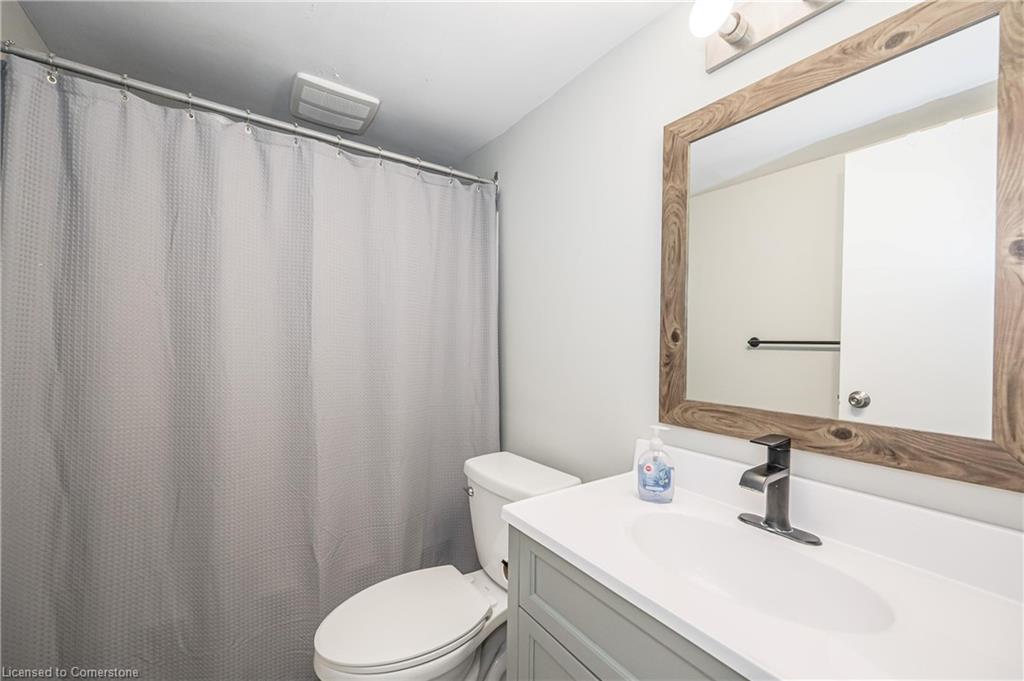 102-105 Conroy Crescent Property Photo 8