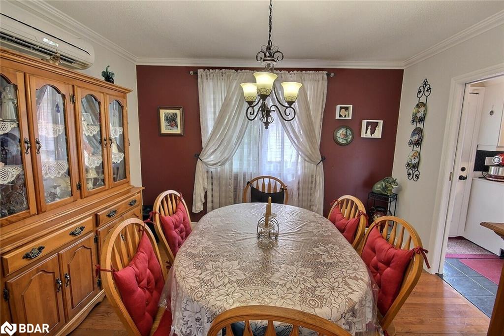 65 O'neil Crescent Property Photo 6