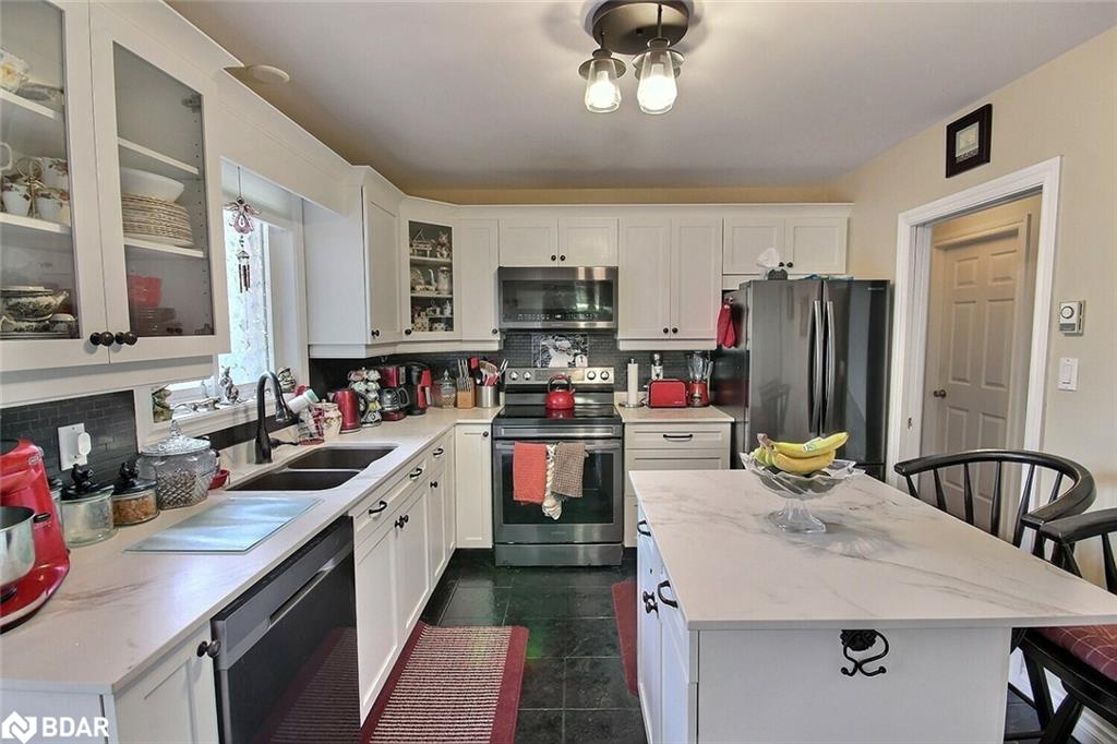 65 O'neil Crescent Property Photo 7