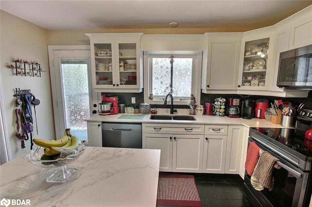 65 O'neil Crescent Property Photo 8