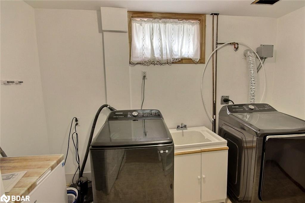 65 O'neil Crescent Property Photo 18