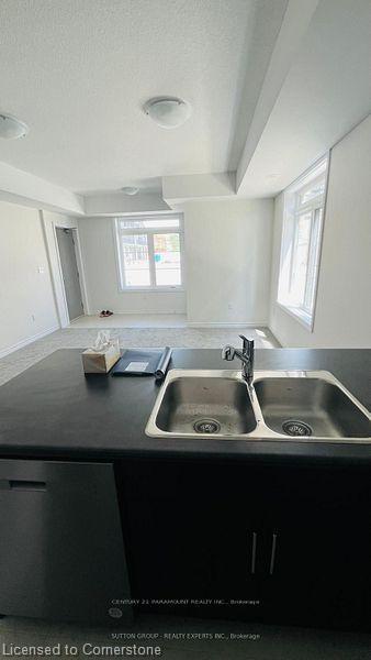 24 Lomond Lane Property Photo 9