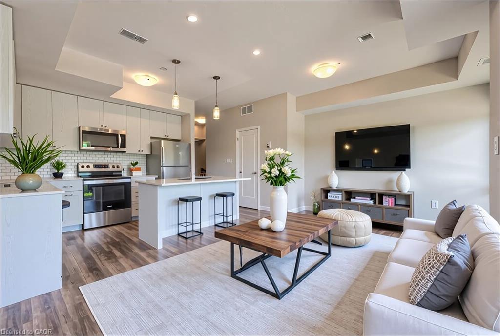 D13-10 Palace Street Property Photo 2