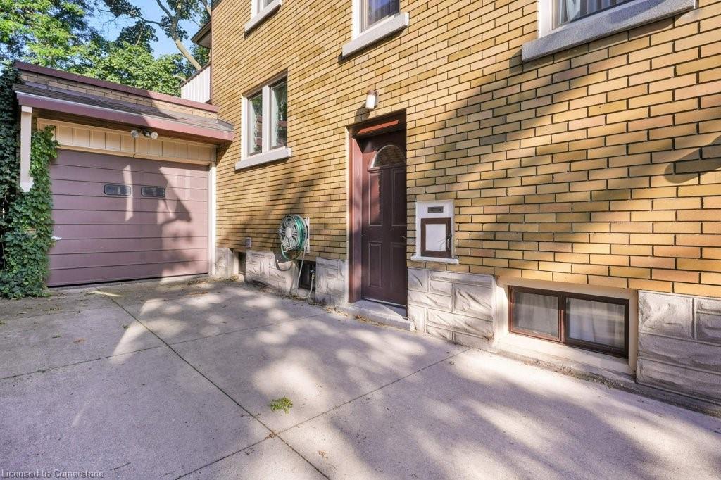 181 Lydia Street Property Photo 3
