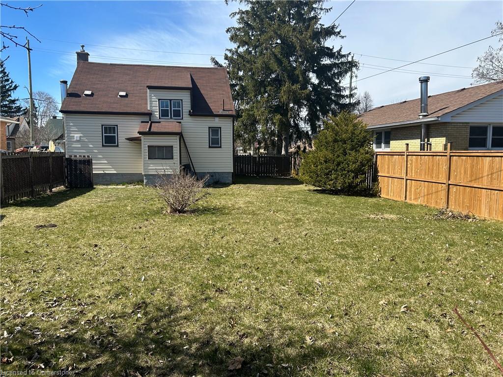 95 Franklin Street N Property Photo 2