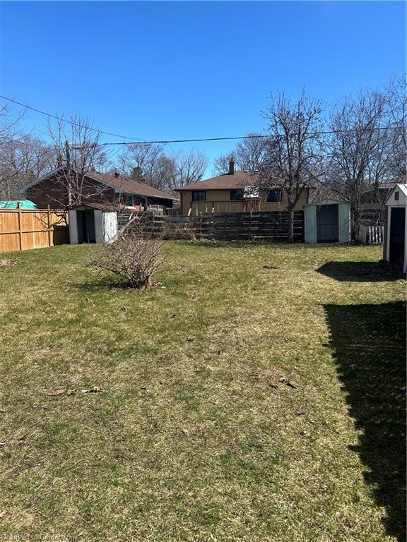 95 Franklin Street N Property Photo 3
