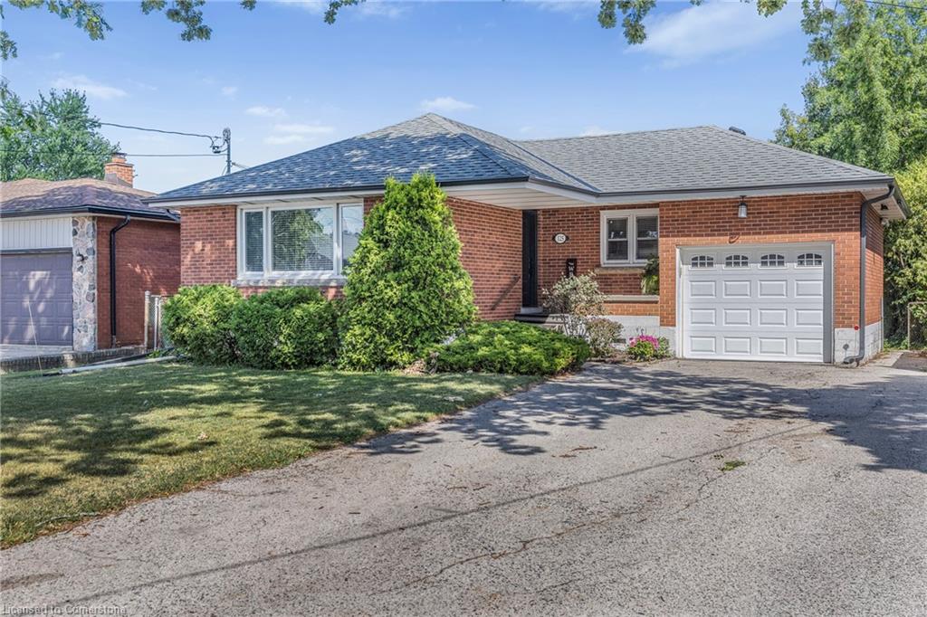 125 Warren Avenue Property Photo 1