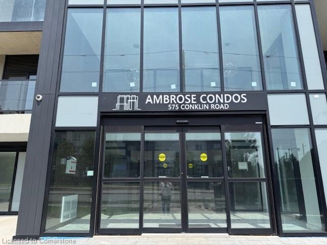 1017-401 Shellard Lane Property Photo 4