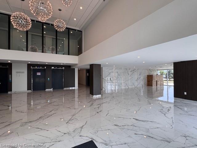 1017-401 Shellard Lane Property Photo 7