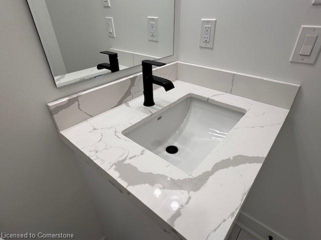 1017-401 Shellard Lane Property Photo 14