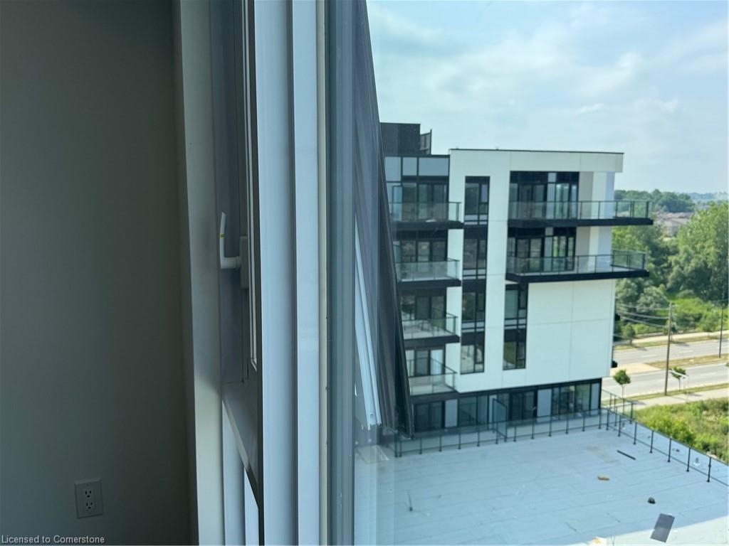 1017-401 Shellard Lane Property Photo 44