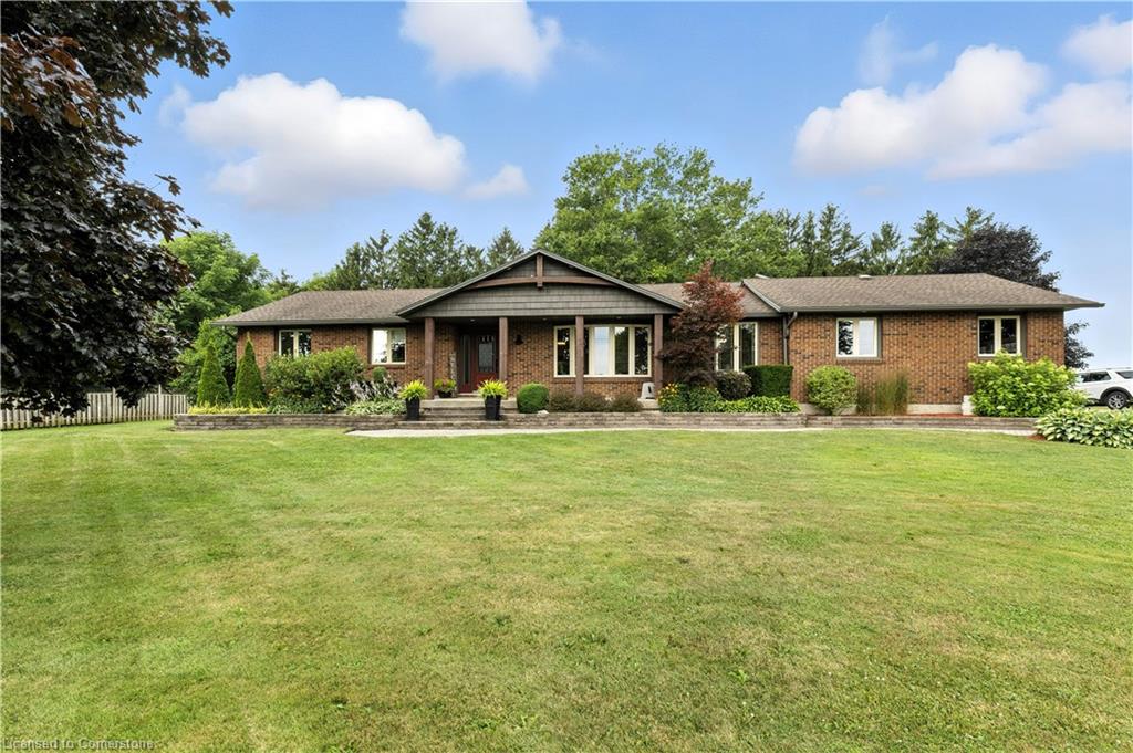 404996 Beaconsfield Road Property Photo 1