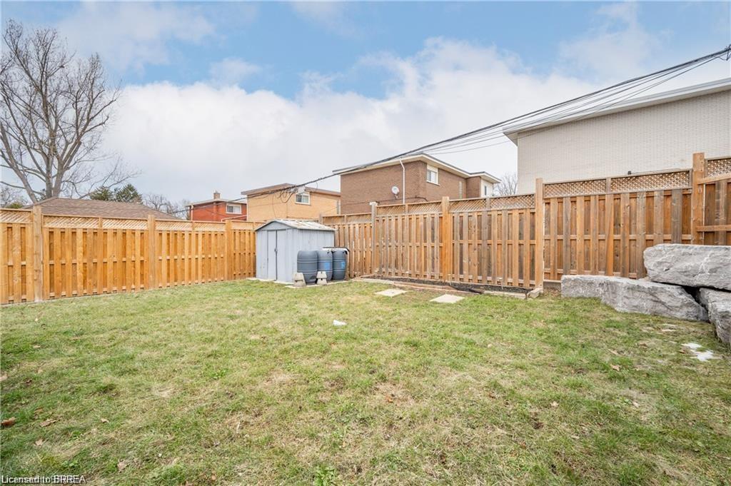 A-426 Highland Road E Property Photo 20