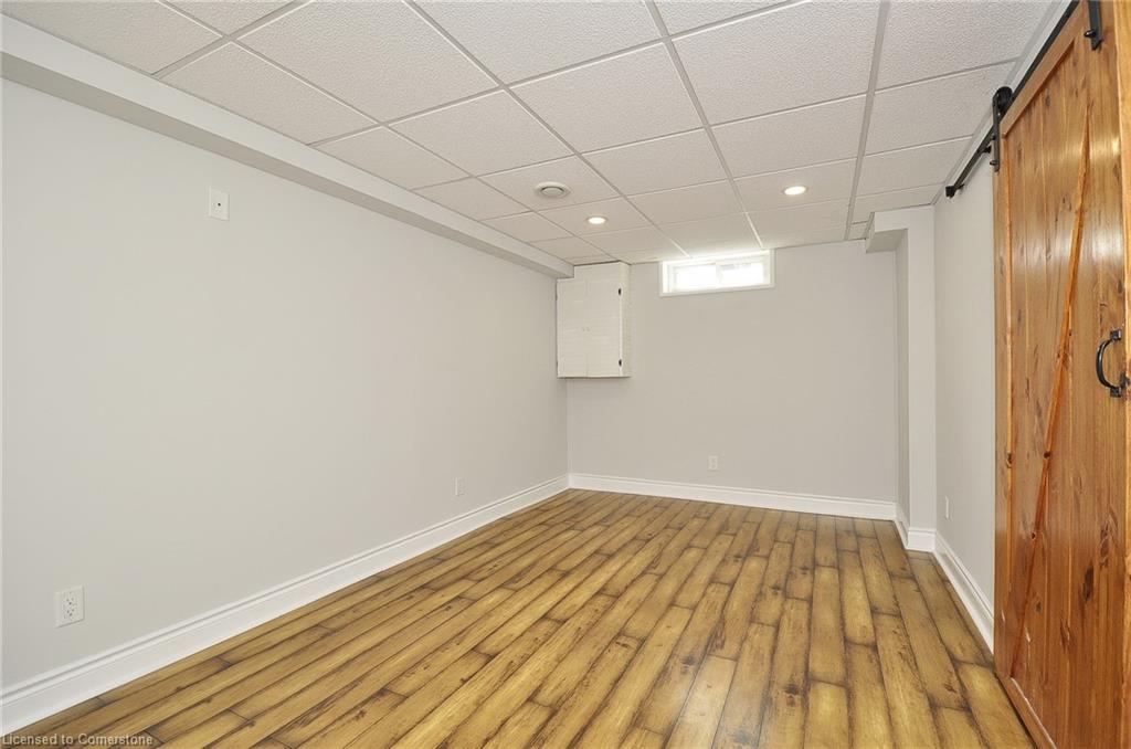 16 Hungerford Road Property Photo 20