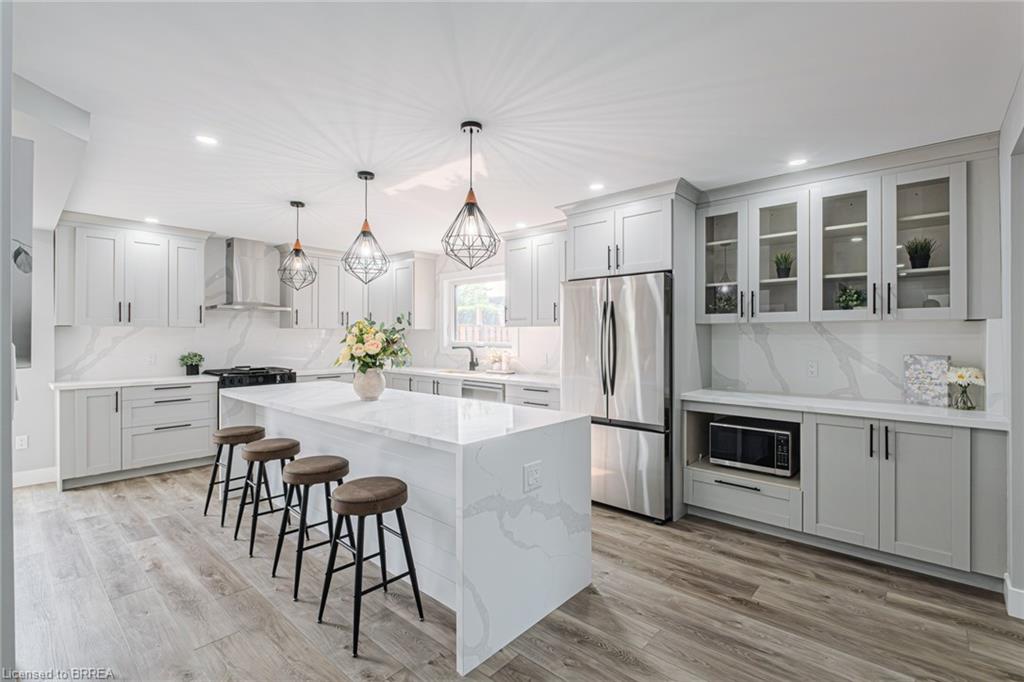 22 Royal Oak Drive Property Photo 6