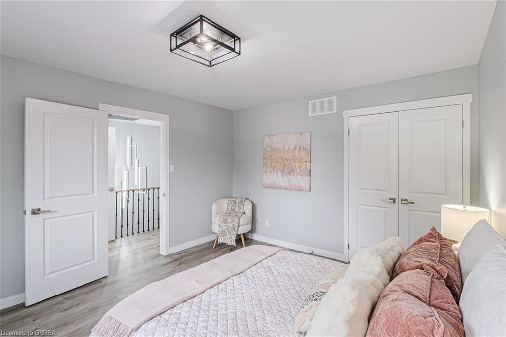 22 Royal Oak Drive Property Photo 22