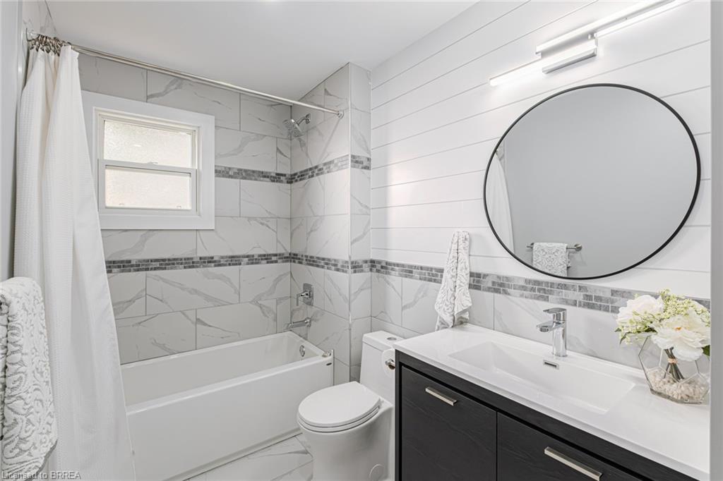 22 Royal Oak Drive Property Photo 31