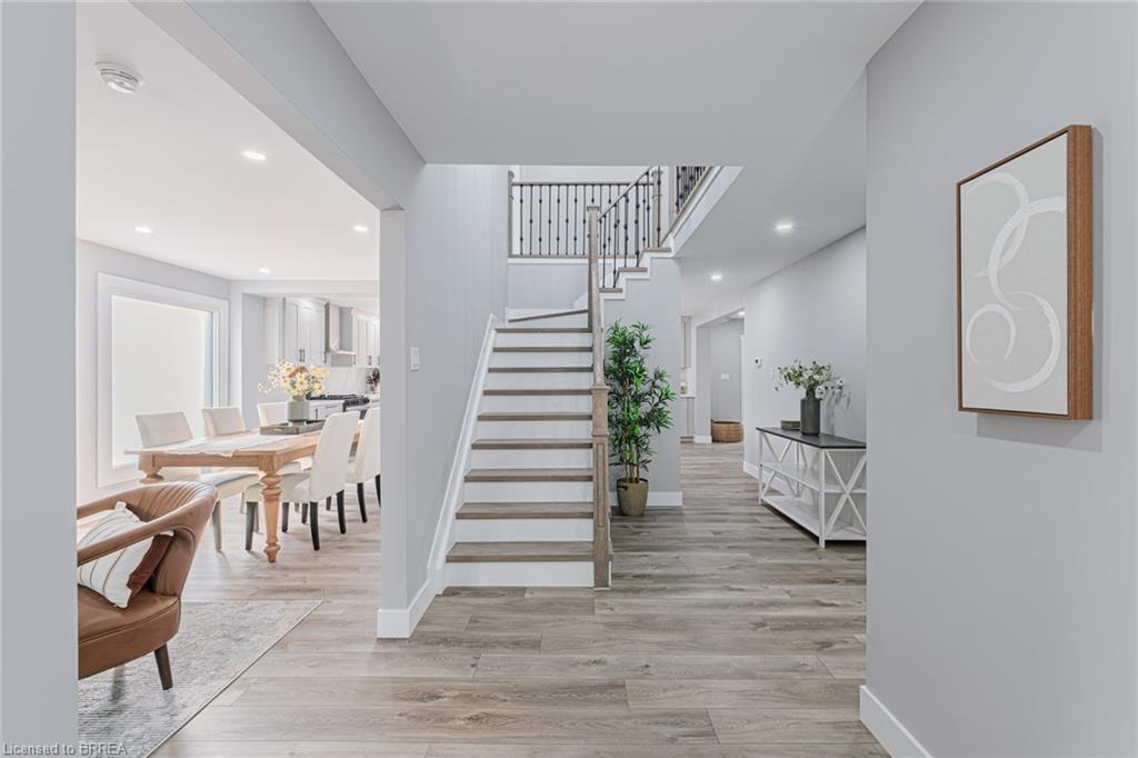 22 Royal Oak Drive Property Photo 32