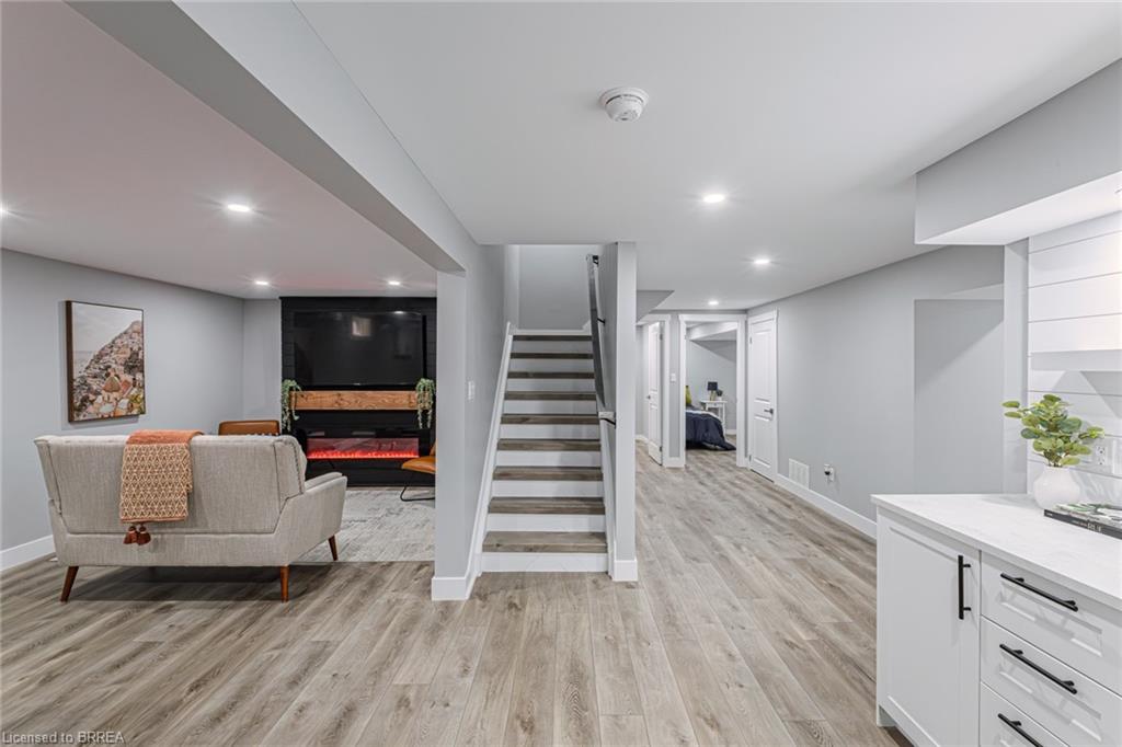 22 Royal Oak Drive Property Photo 33