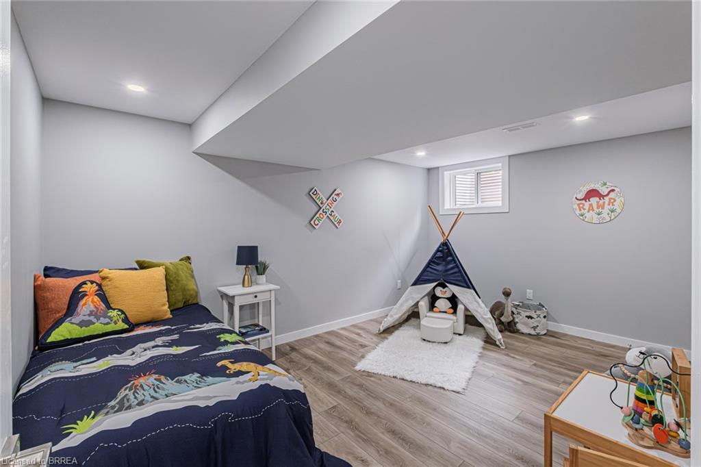 22 Royal Oak Drive Property Photo 40