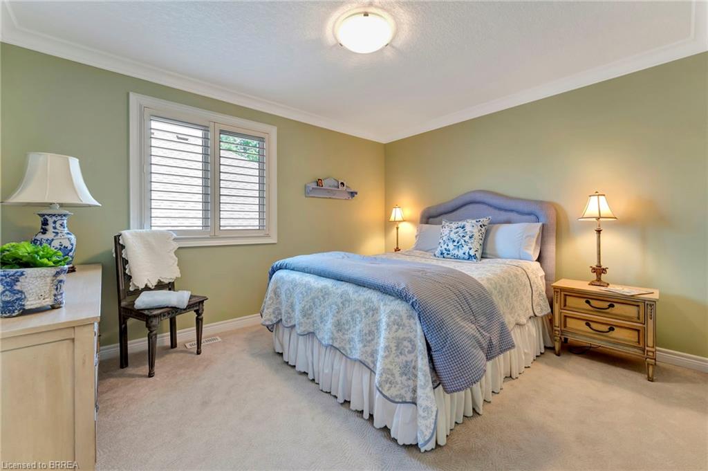 23-158 Willow Street Property Photo 34