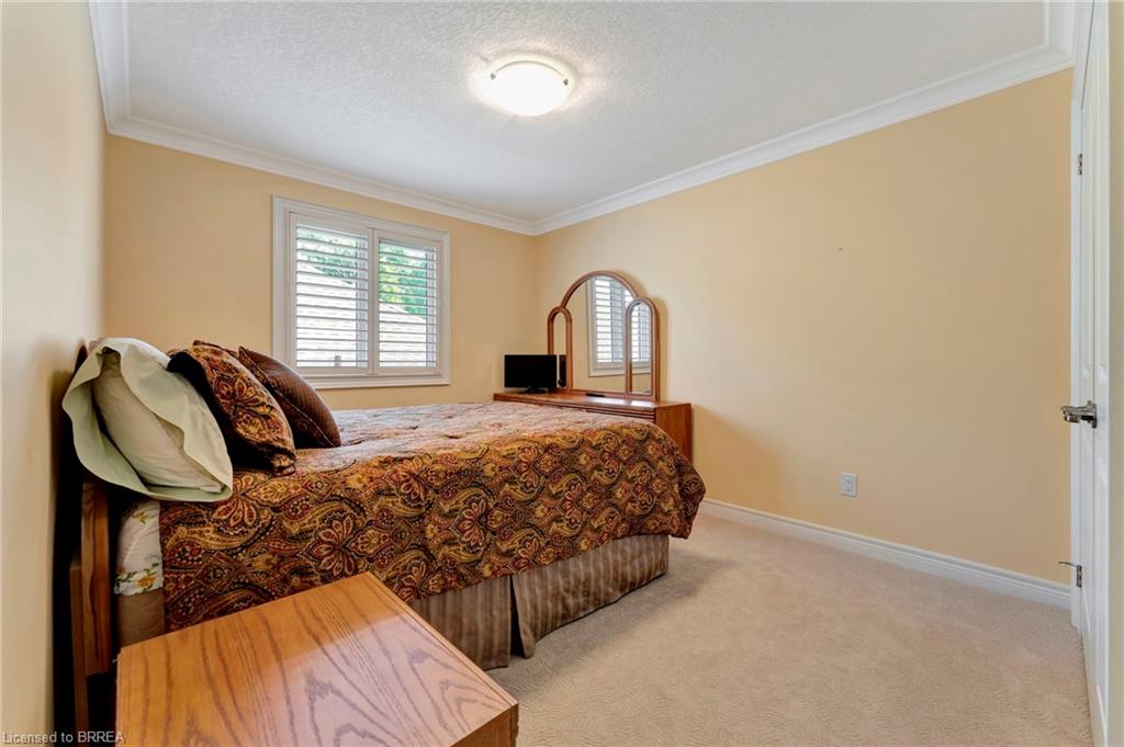 23-158 Willow Street Property Photo 35