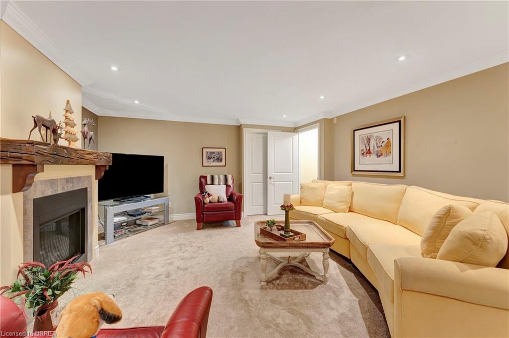 23-158 Willow Street Property Photo 39