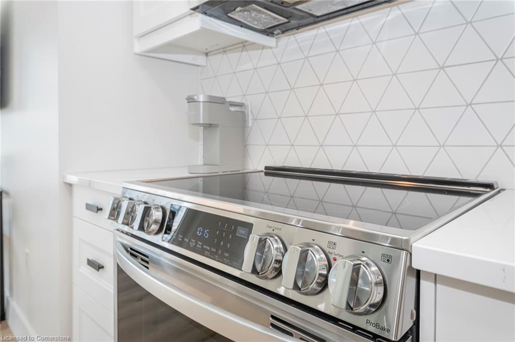 1403-5 Wellington Street S Property Photo 6