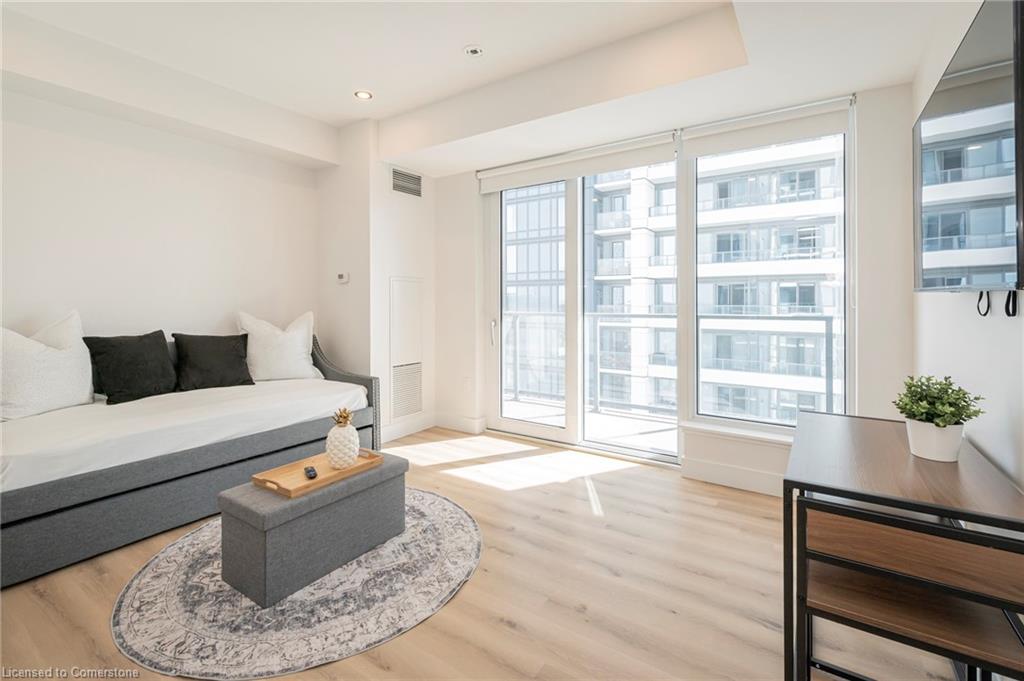 1403-5 Wellington Street S Property Photo 13