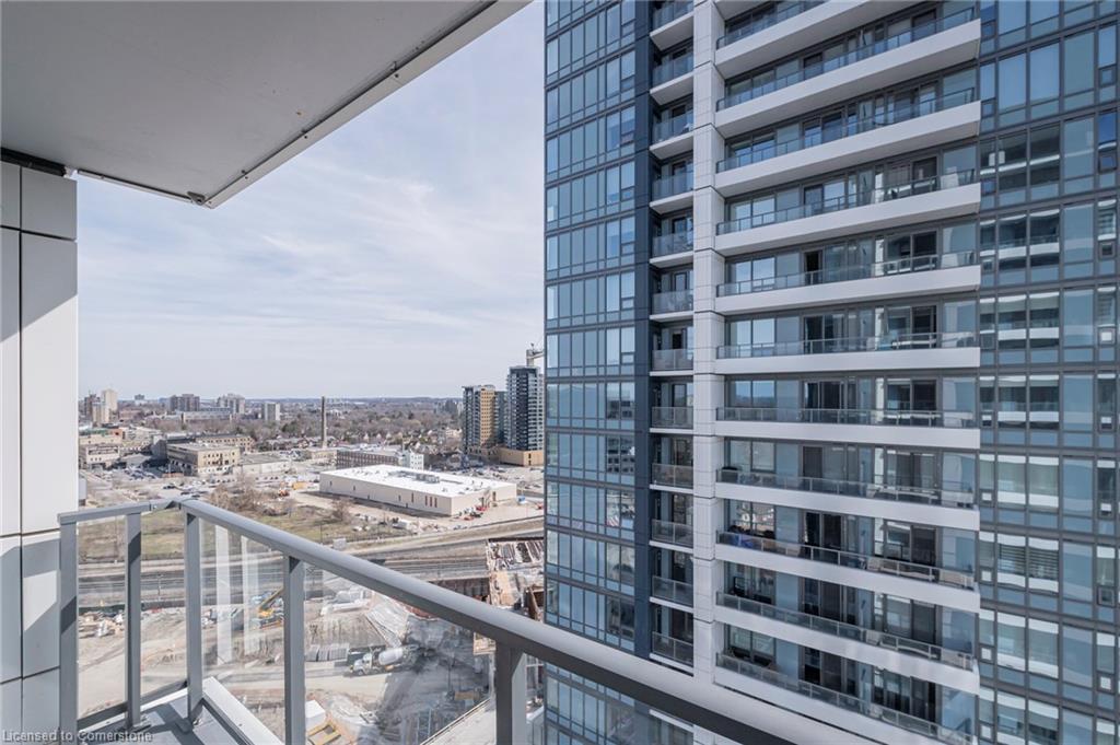 1403-5 Wellington Street S Property Photo 14