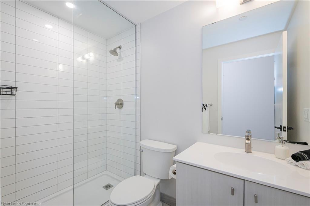 1403-5 Wellington Street S Property Photo 20