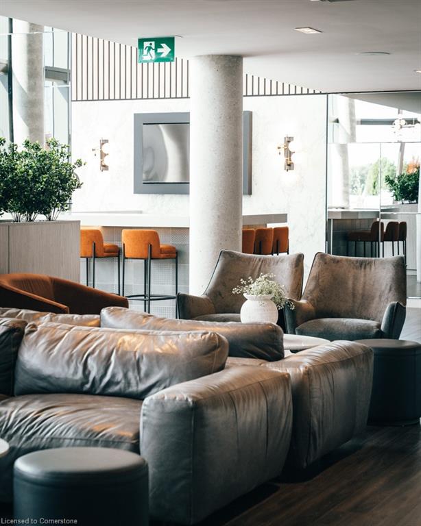 1403-5 Wellington Street S Property Photo 32