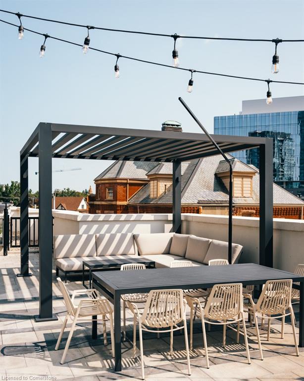 1403-5 Wellington Street S Property Photo 37