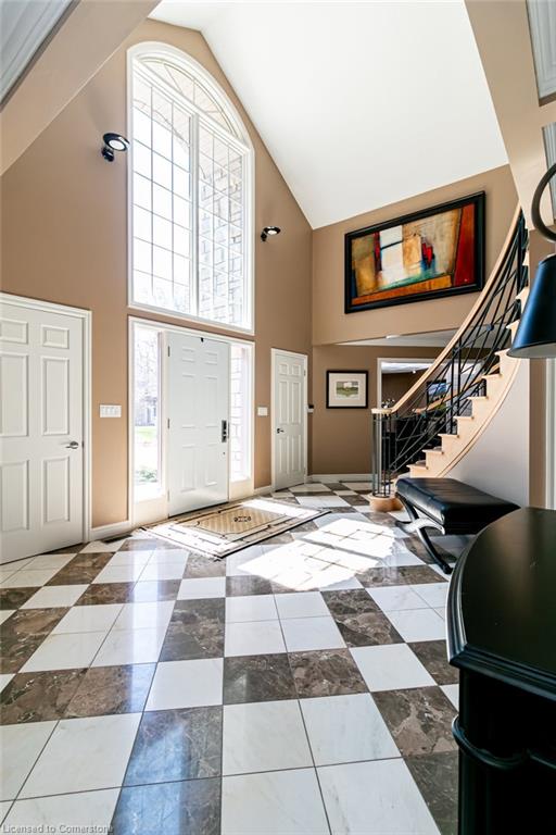 66b South Street W Property Photo 9