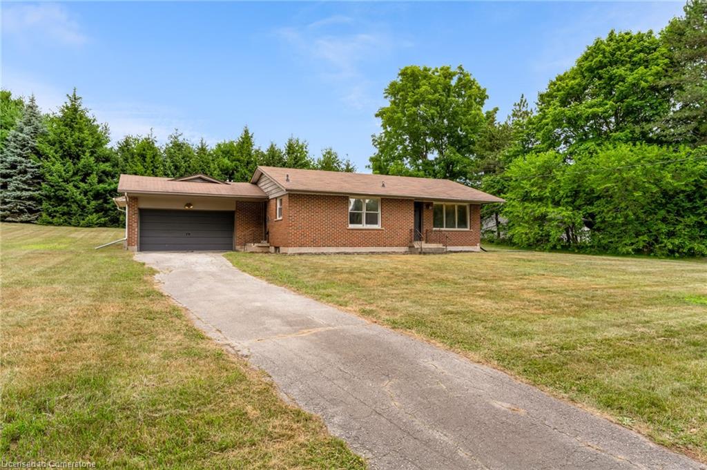 489 Memorial Drive Property Photo 1