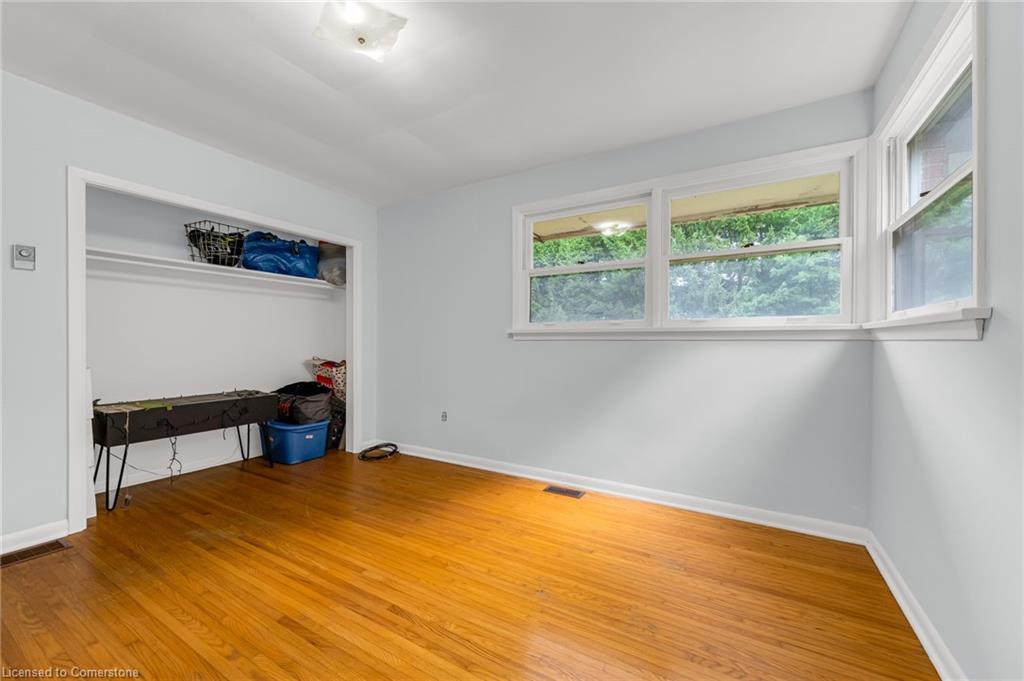 489 Memorial Drive Property Photo 14