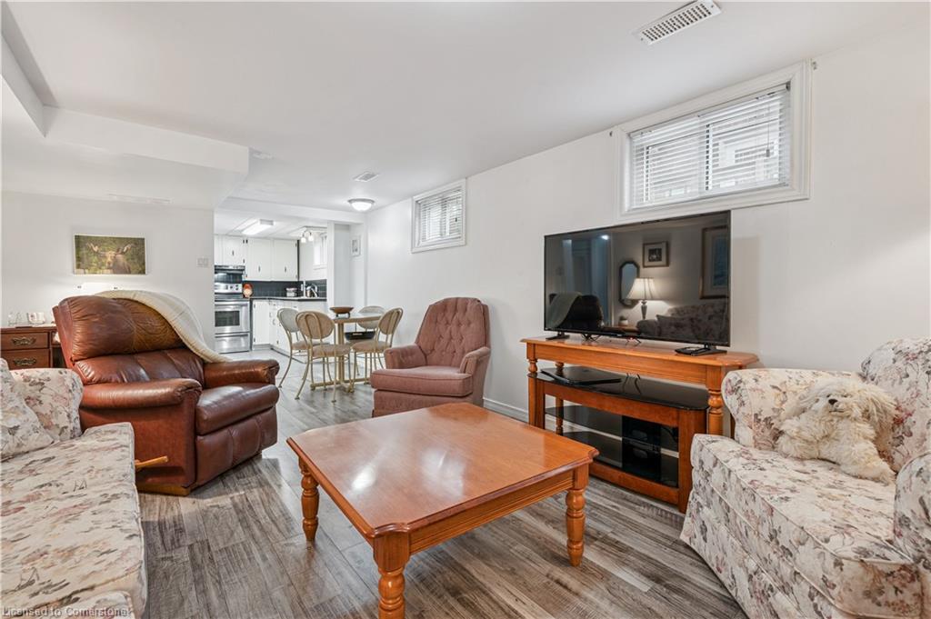 854 Guelph Street Property Photo 22