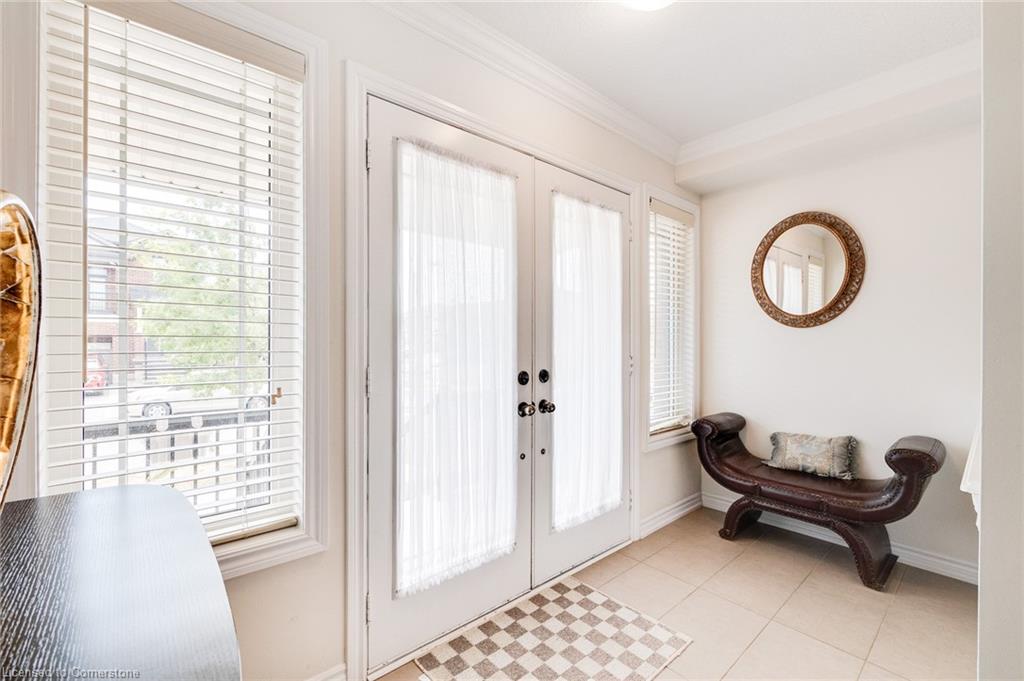 22 Scarletwood Street Street Property Photo 8