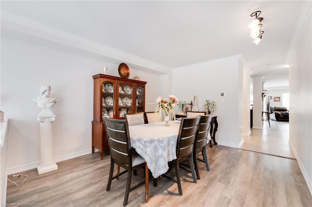 22 Scarletwood Street Street Property Photo 10